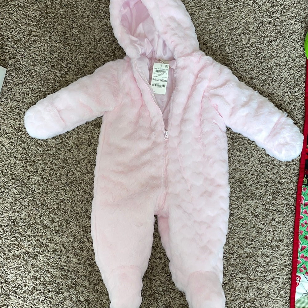 Baby outerwear onsie NWTS